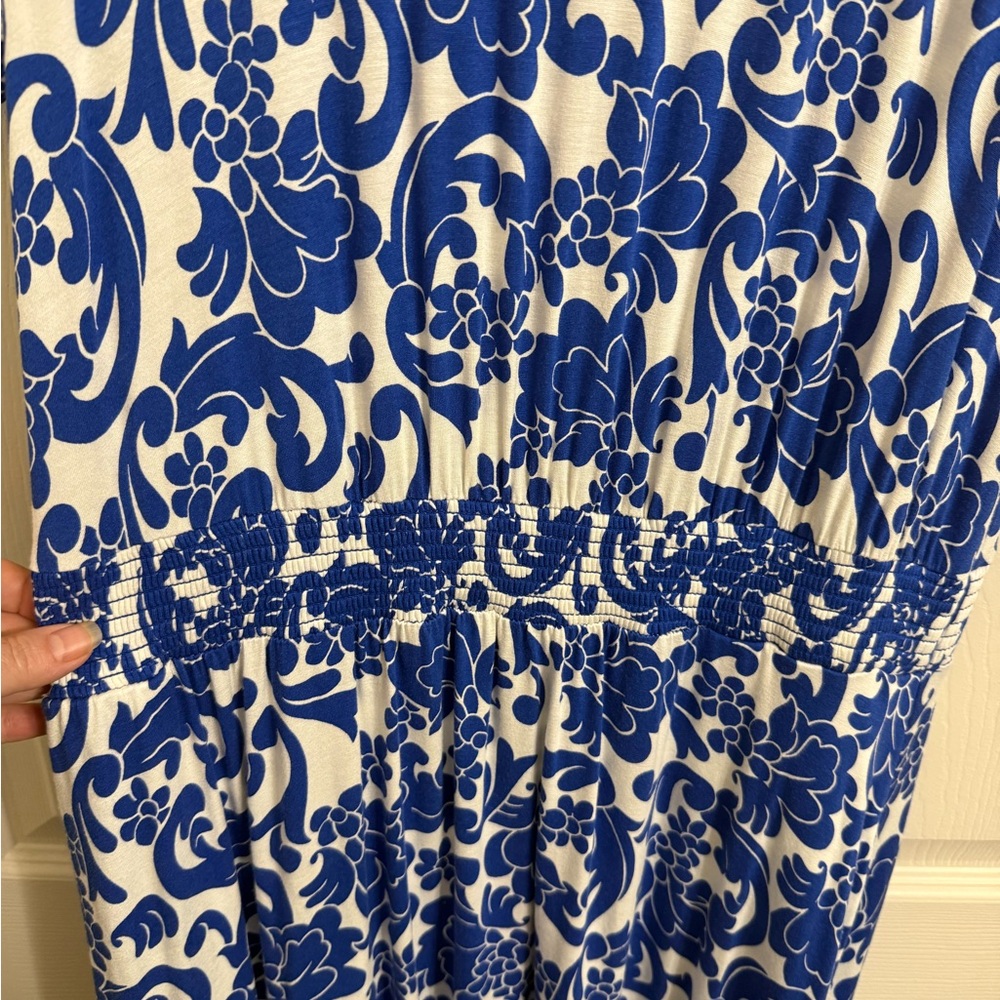 Boden Blue and White Floral Midi Knit Dress - Picture 3 of 9